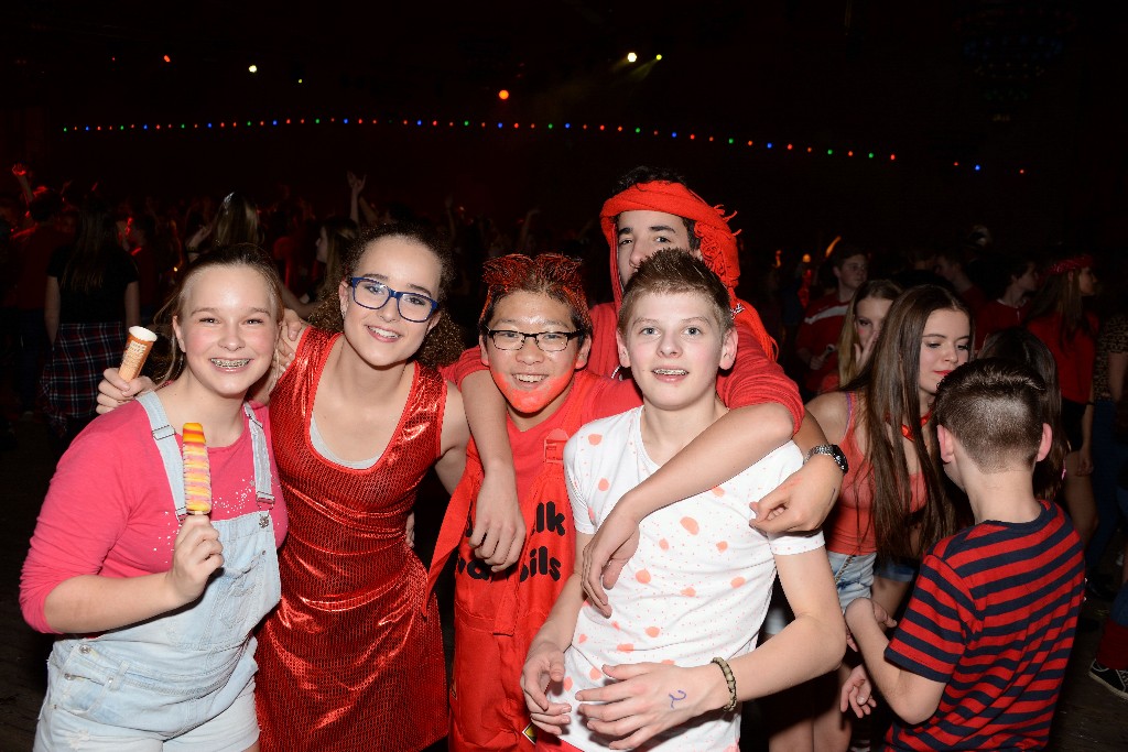 ../Images/Knalrooie Stuiterbal Disco 200.jpg